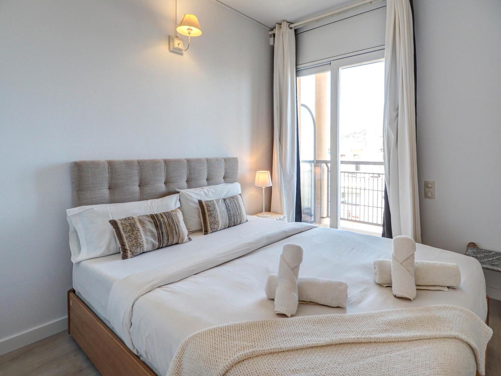 Clarimar Duplex By Hello Homes 시체스 외부 사진