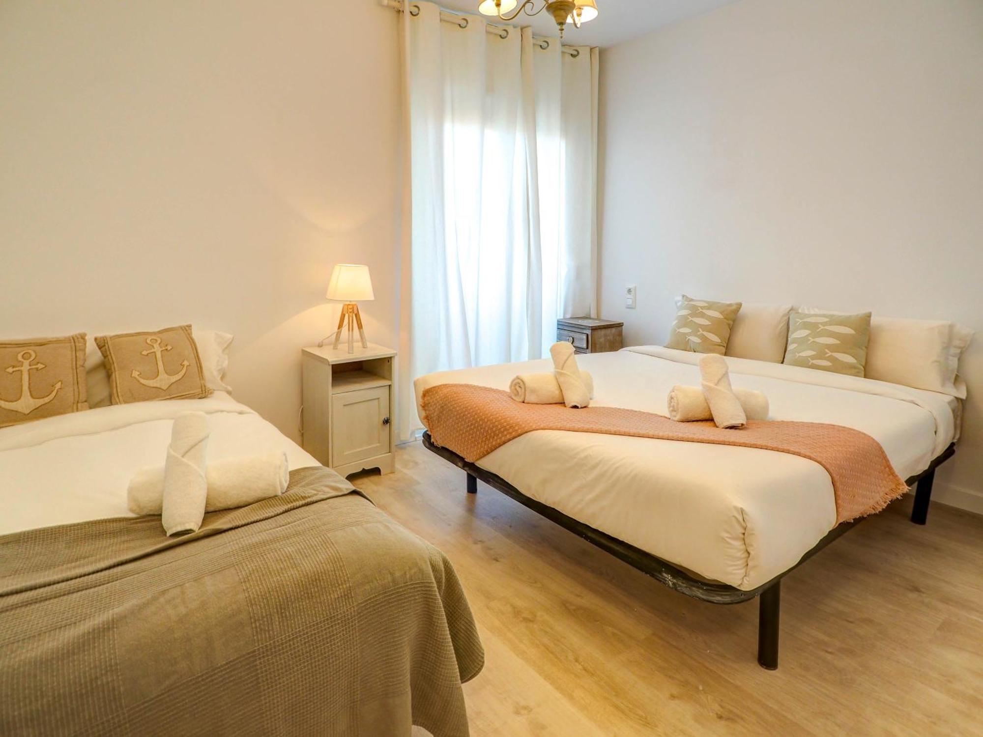 Clarimar Duplex By Hello Homes 시체스 외부 사진