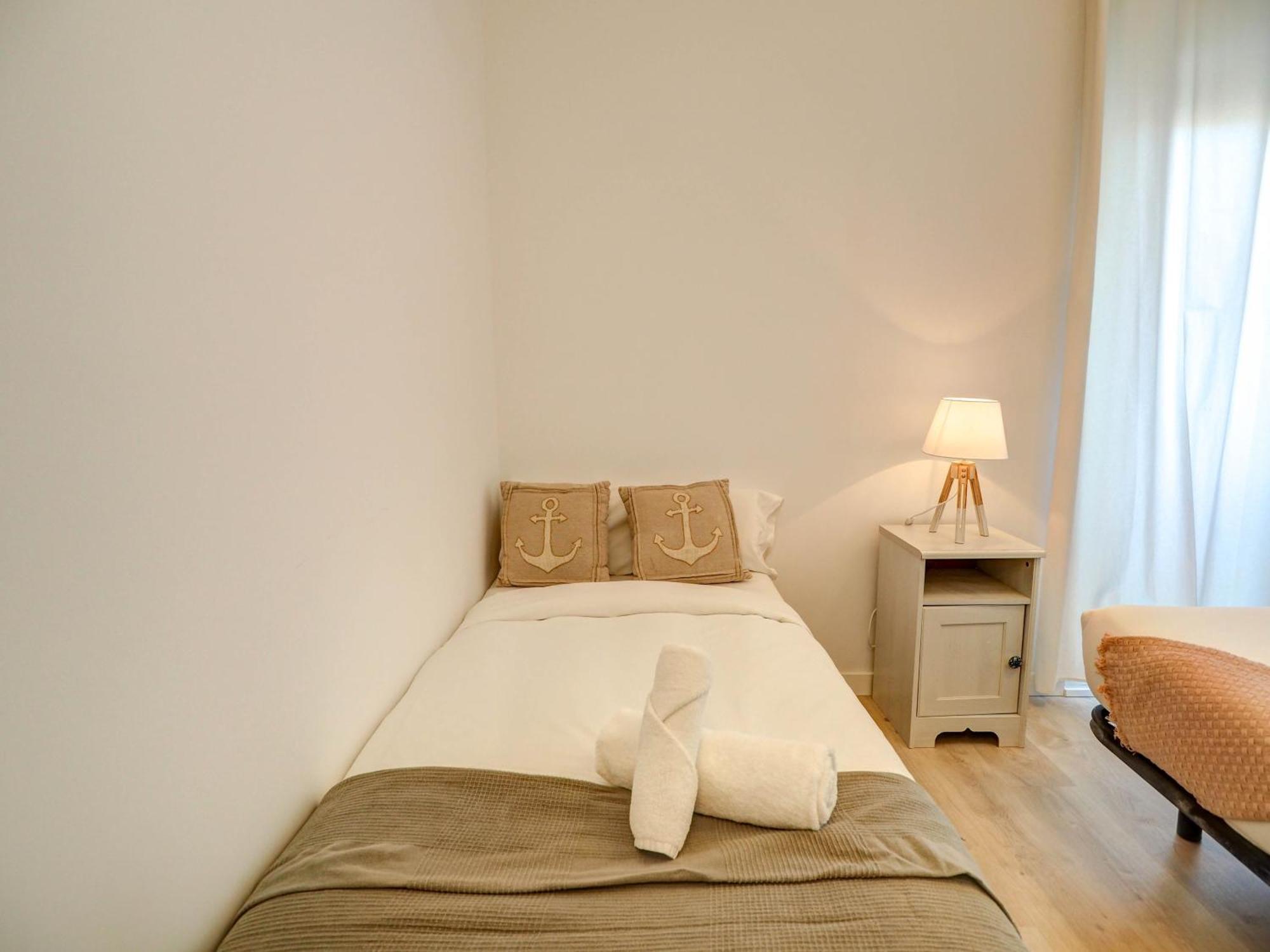 Clarimar Duplex By Hello Homes 시체스 외부 사진
